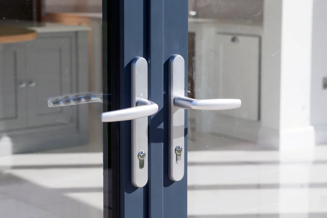 Close up of the smart bifold handles