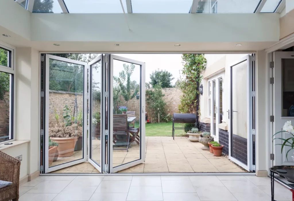 White alu doors